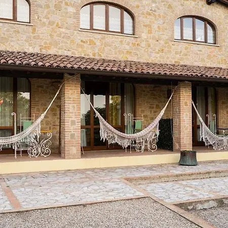 Apartmanhotel Residenza Collefiorito