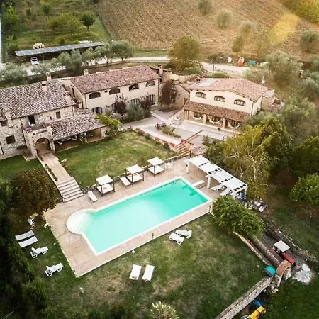 Ξενοδοχείο με διαμερίσματα Residenza Collefiorito Corchiano