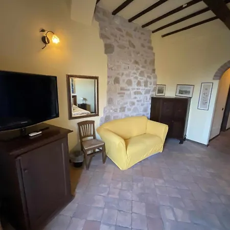 Residenza Collefiorito 3*