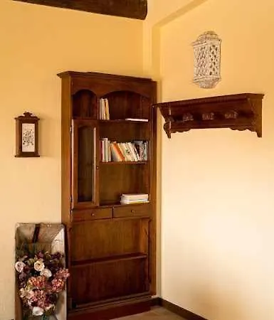 Residenza Collefiorito 3*