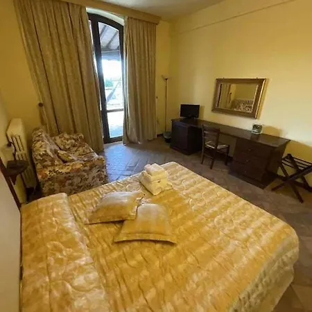 Residenza Collefiorito Apartmanhotel 3*