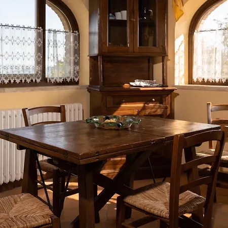 Residenza Collefiorito Apartmanhotel 3*