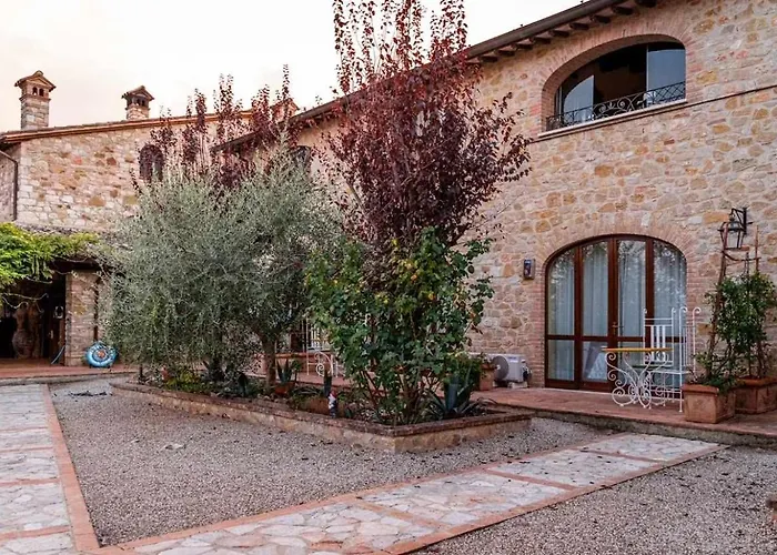 Residenza Collefiorito Aparthotel 3*