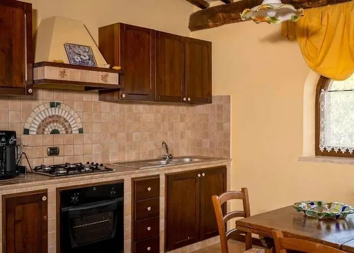 Residenza Collefiorito Aparthotel 3*