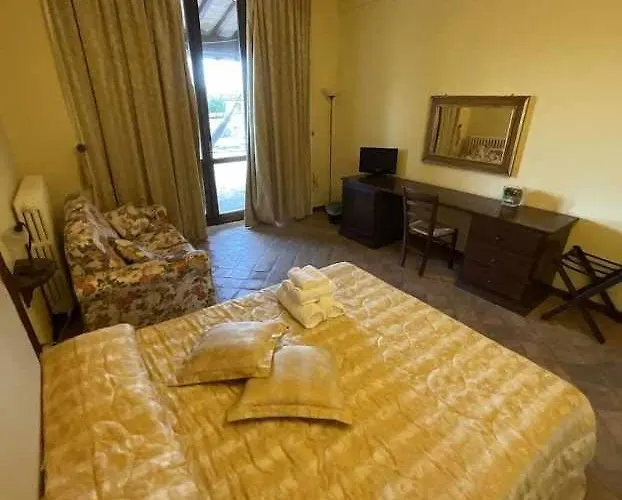 Residenza Collefiorito Ξενοδοχείο με διαμερίσματα 3*