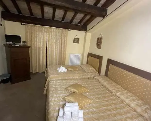 Aparthotel Residenza Collefiorito 3*